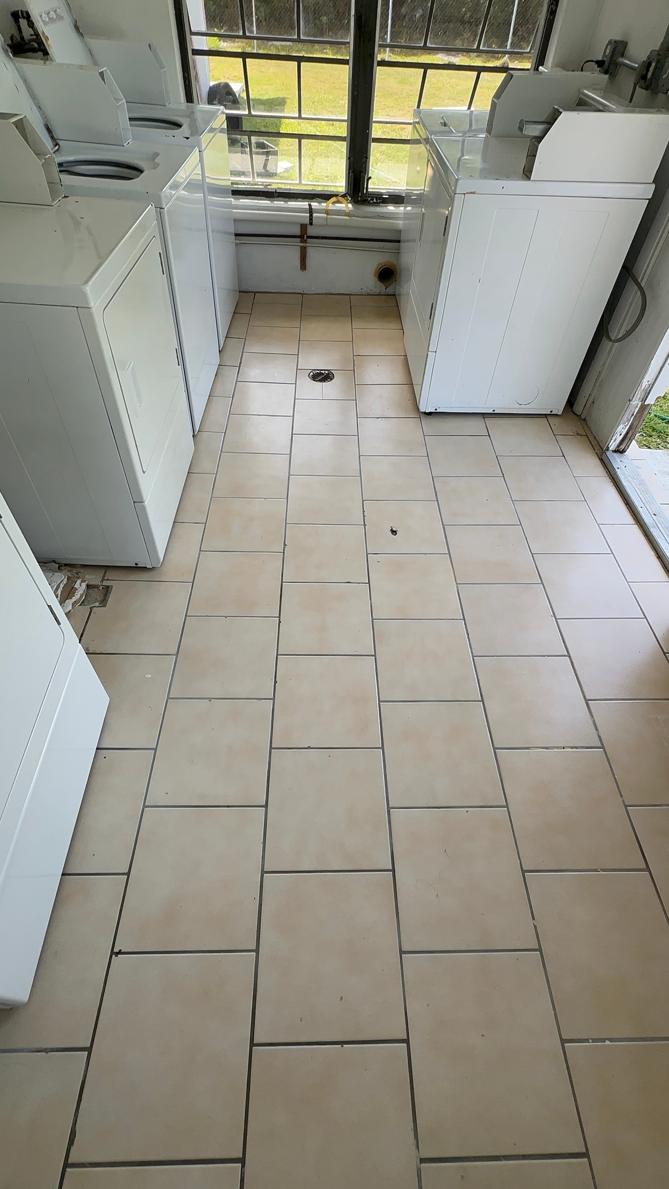 Pressure Washing & Flatwork Cleaning